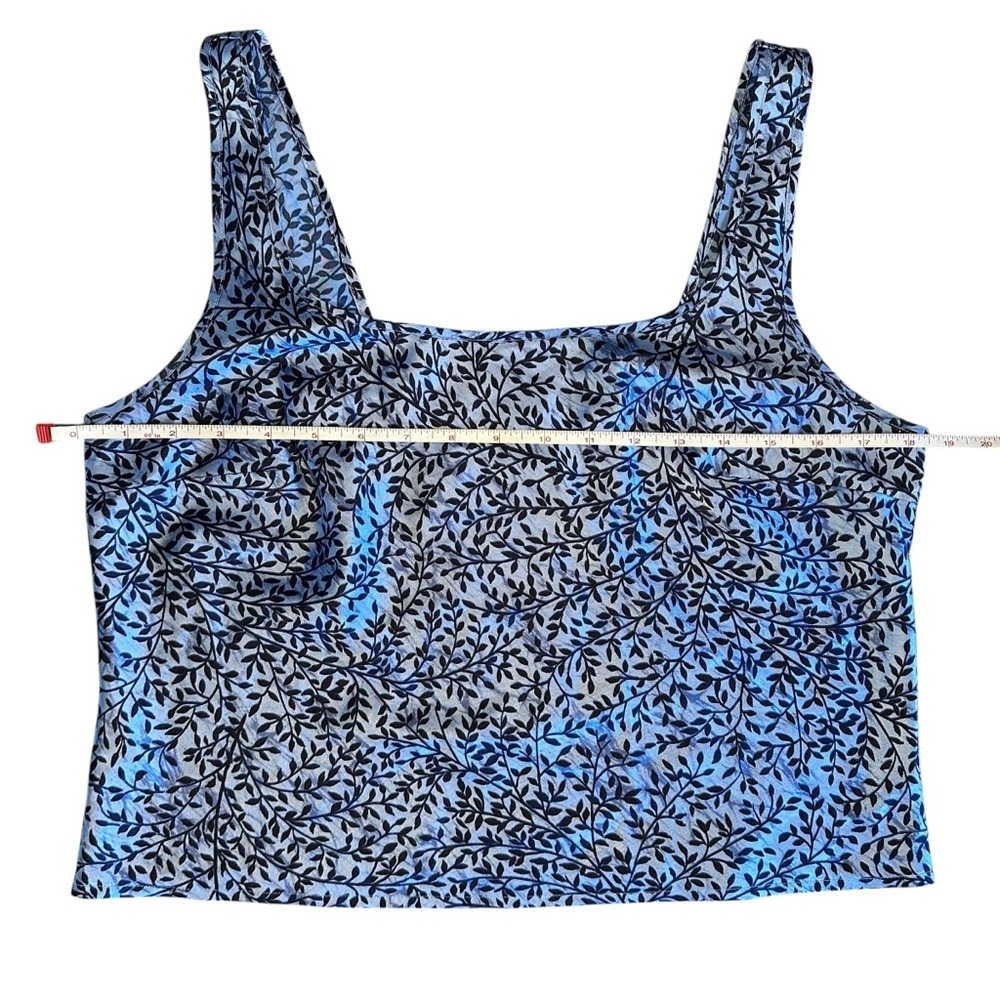 Victoria's Secret Blue Leaf Print Crop Tank - Picture 3 of 5